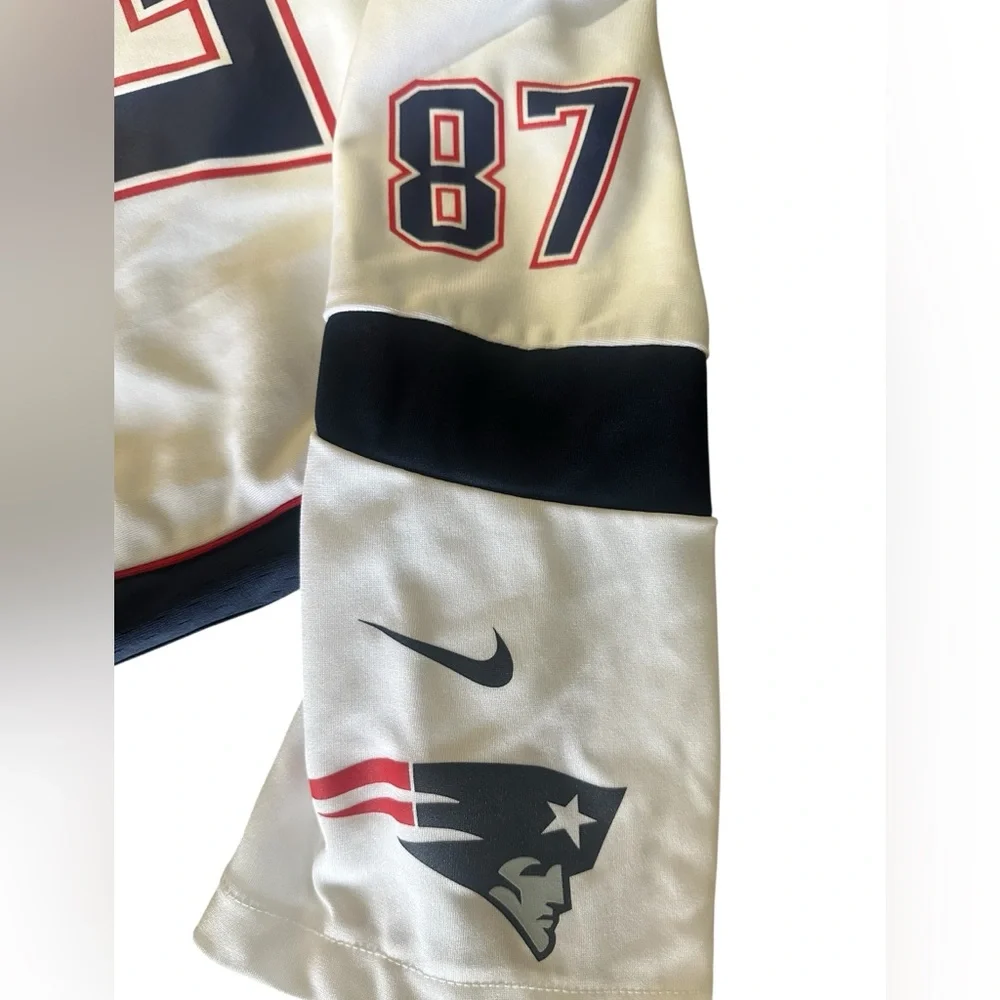 Nike pre owned